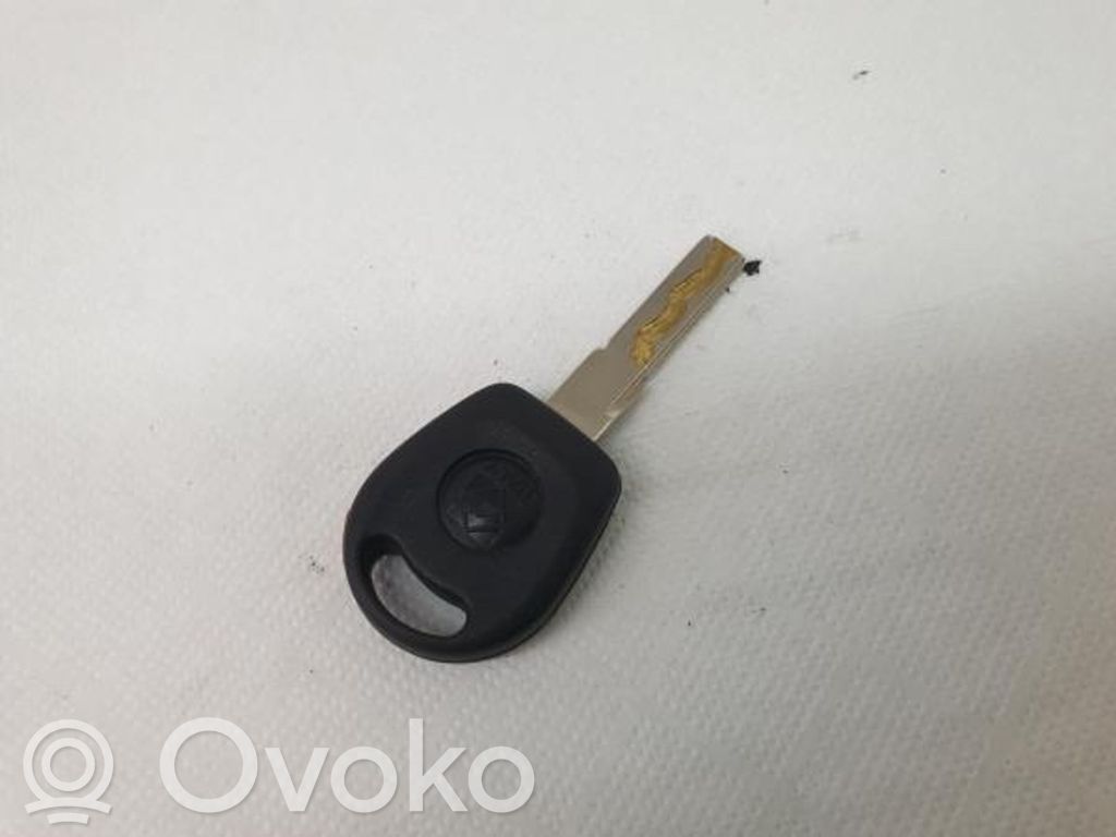 Volkswagen Polo V 6R Cheie/telecomandă contact 