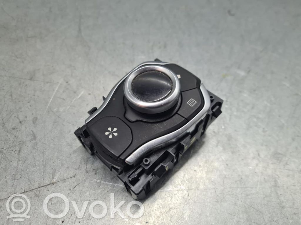 Renault Espace V (RFC) Przyciski multifunkcyjne 