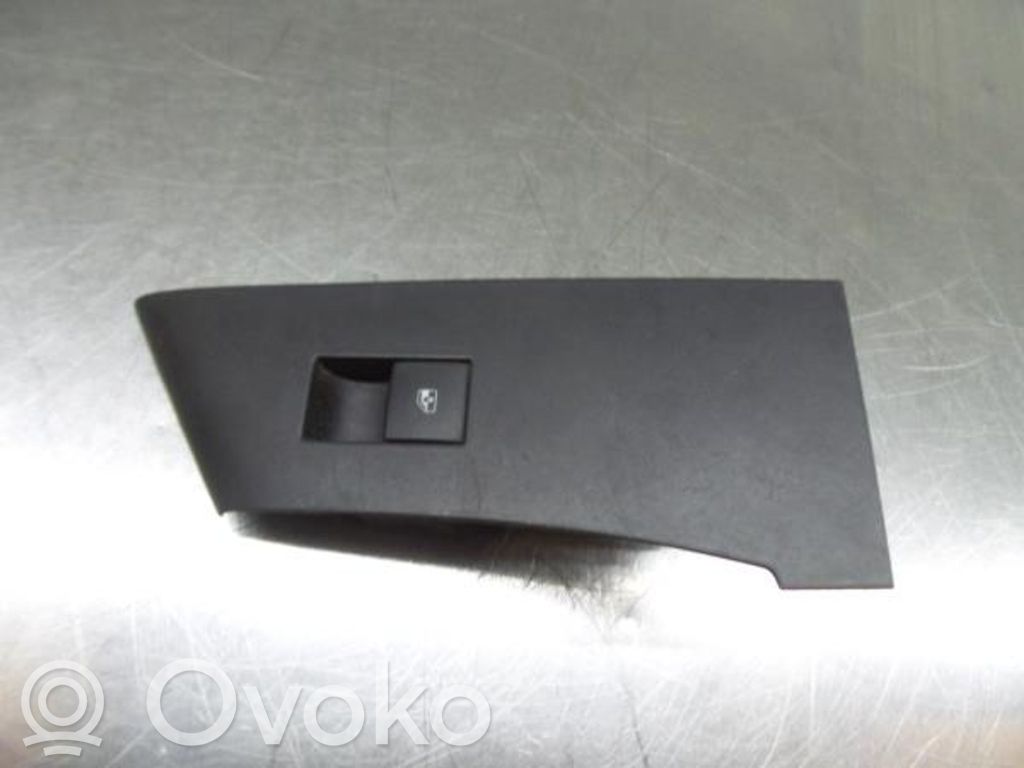 Opel Astra J Electric window control switch 