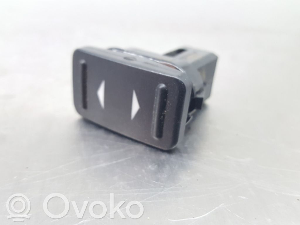 Ford Mondeo MK IV Przyciski szyb 