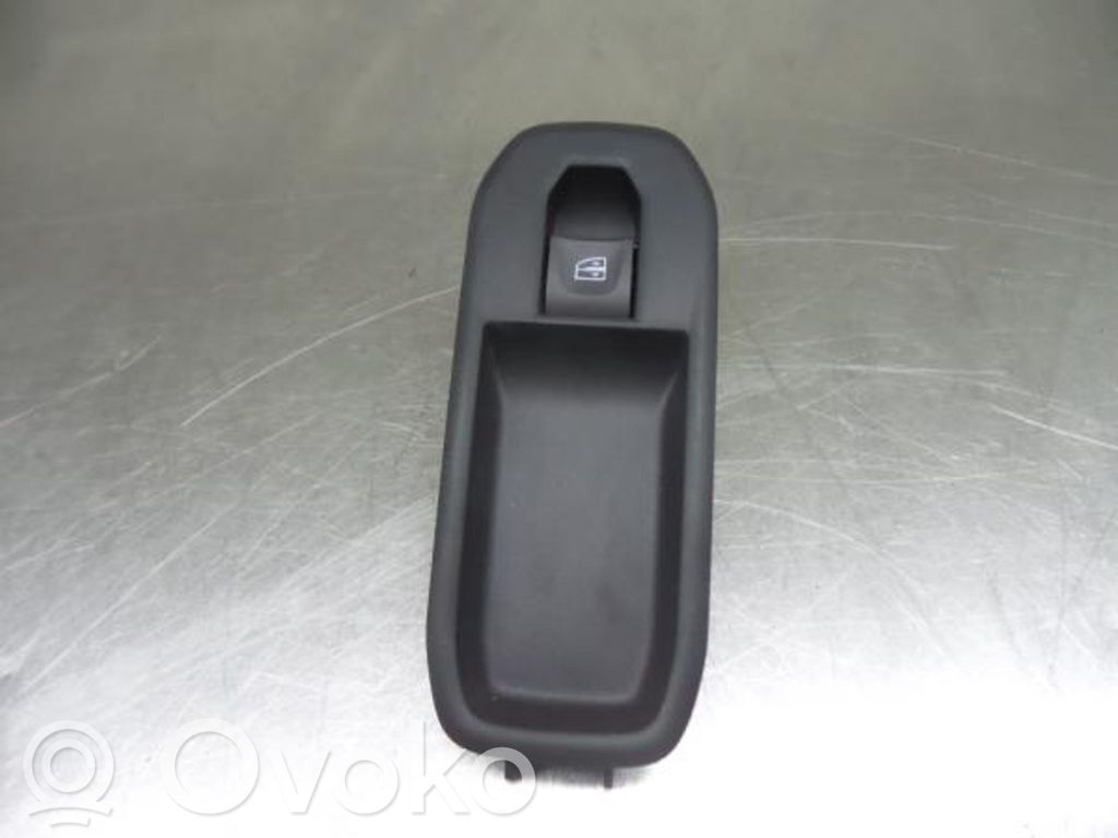 Electric window control switch   809609000R