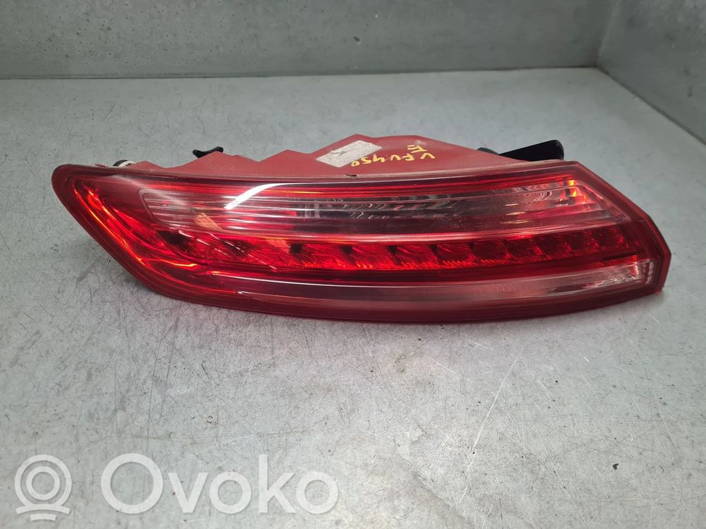 Renault Laguna III Luci posteriori del portellone del bagagliaio