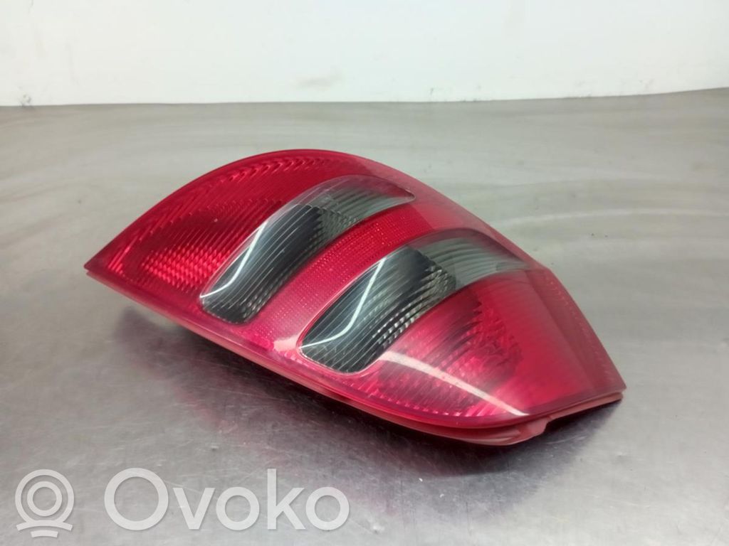 Mercedes-Benz A W169 Luci posteriori del portellone del bagagliaio