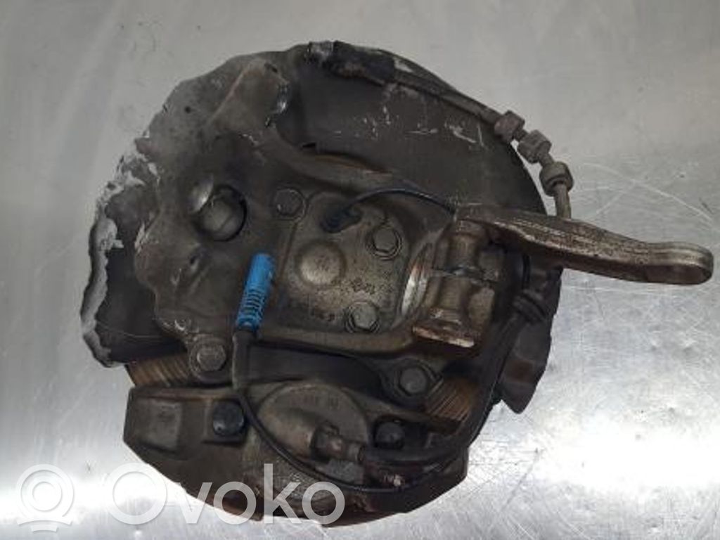 Fuso a snodo con mozzo ruota anteriore   6760954R
