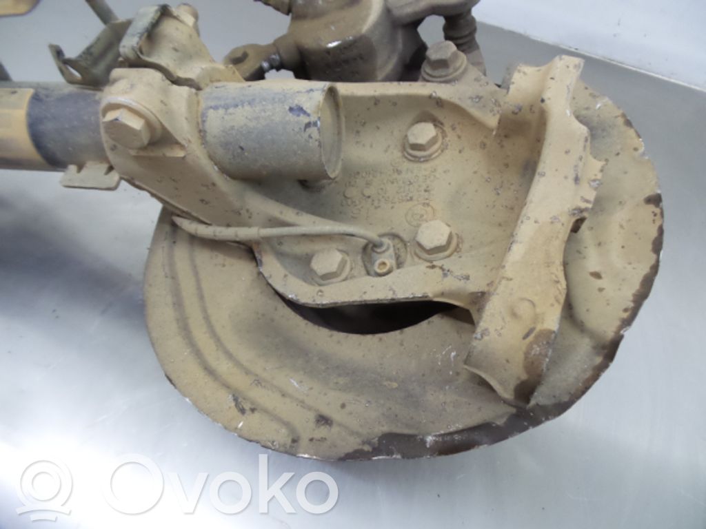 Front wheel hub spindle knuckle