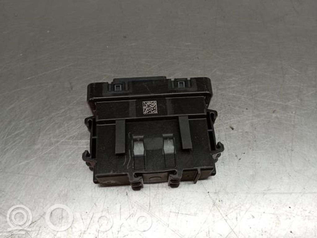 Sonstige Steuergeräte / Module   284Y66LA7B,005V03220