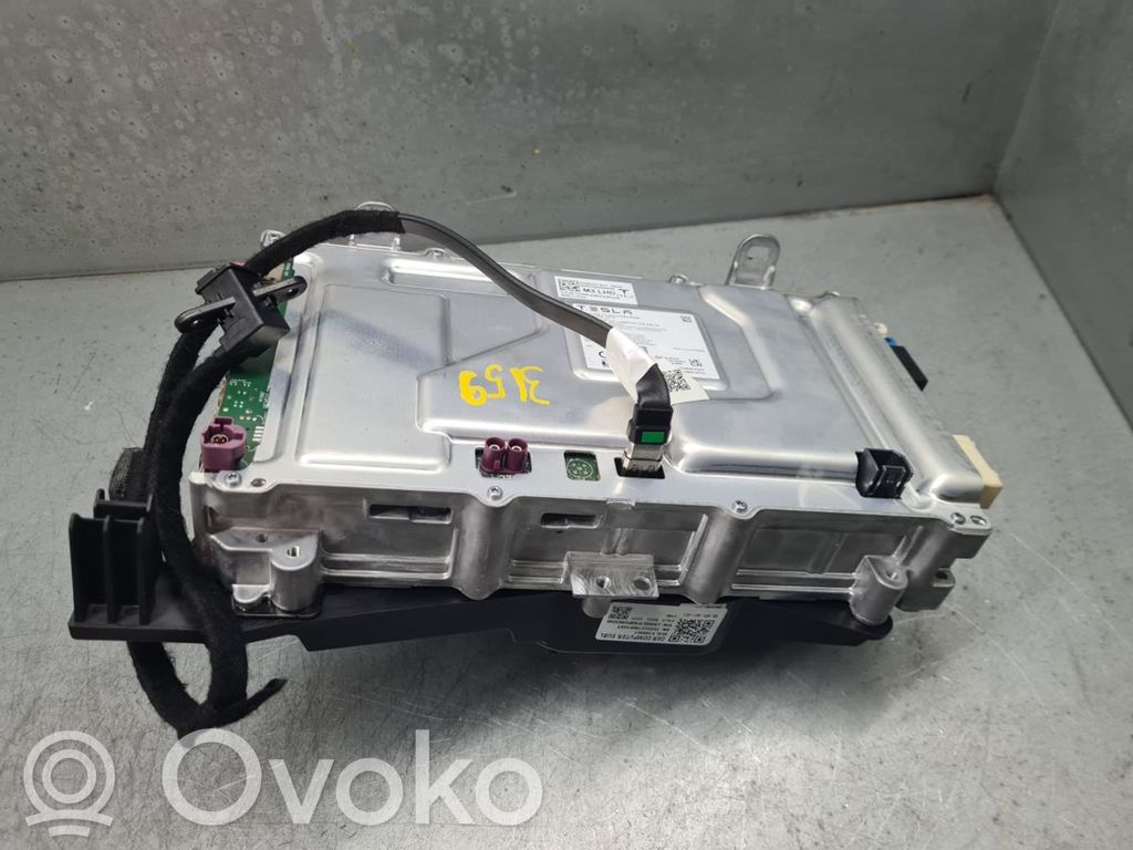 Tesla Model 3 Alte unități/module de control 