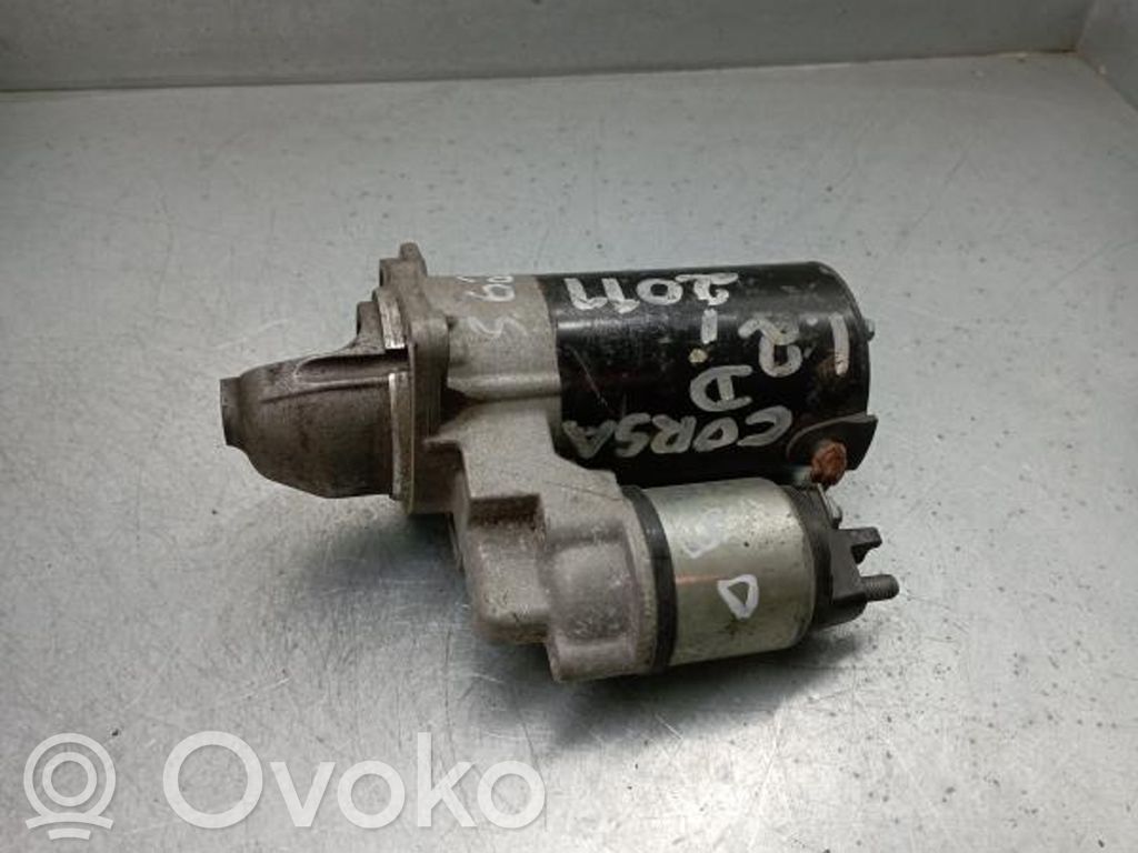 Opel Corsa D Rozrusznik 