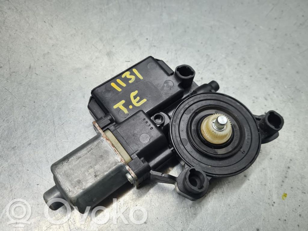 Volkswagen Polo V 6R Motor macara geam ușă spate 