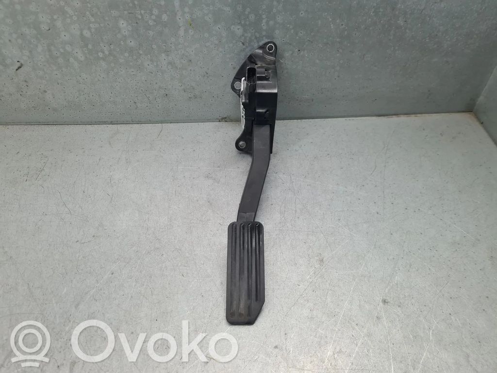 Gaspedal   FK729F836AC