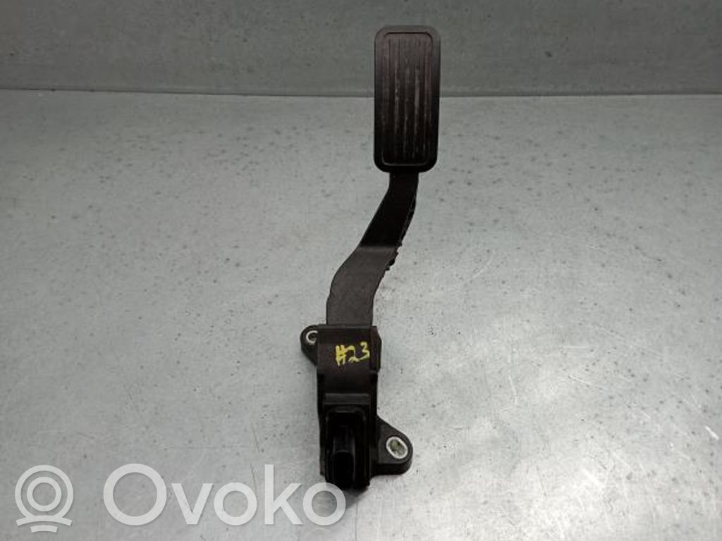 Toyota Yaris Pedale dell’acceleratore