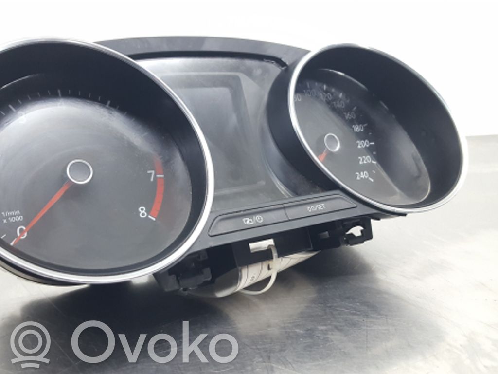 Volkswagen Polo V 6R Vitezometru (grup de instrumente) 
