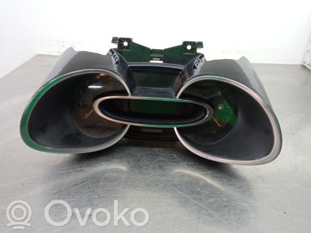 Renault Clio IV Tachimetro (quadro strumenti) 