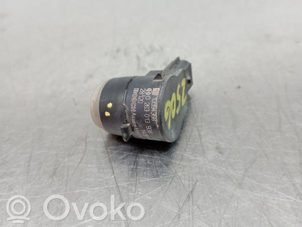 Opel Zafira C Senzor de parcare PDC 