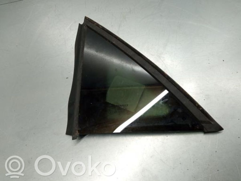 Renault Captur II Rear side window 