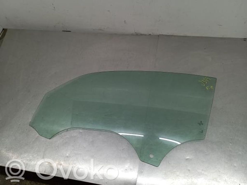 Szyba drzwi przednich   E943R004582,COMRISCO