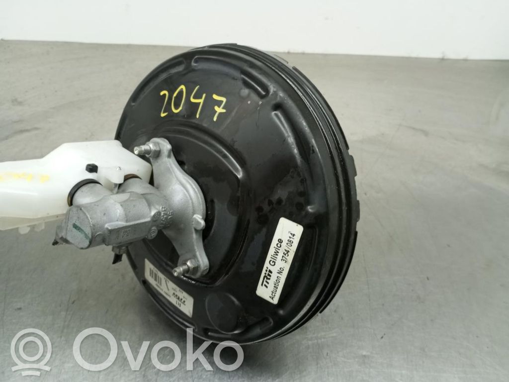 Nissan Juke I F15 Jarrutehostin