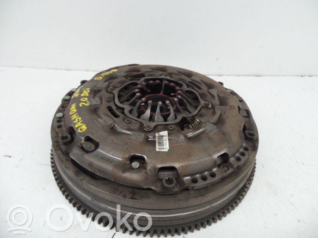 Nissan Qashqai+2 Volante motor 