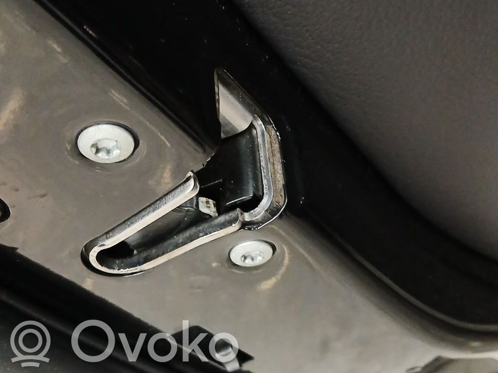 Mercedes-Benz CLA C117 X117 W117 Serratura portiera posteriore