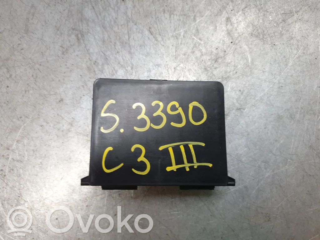 Mukavuusmoduuli   9836666580,00775946