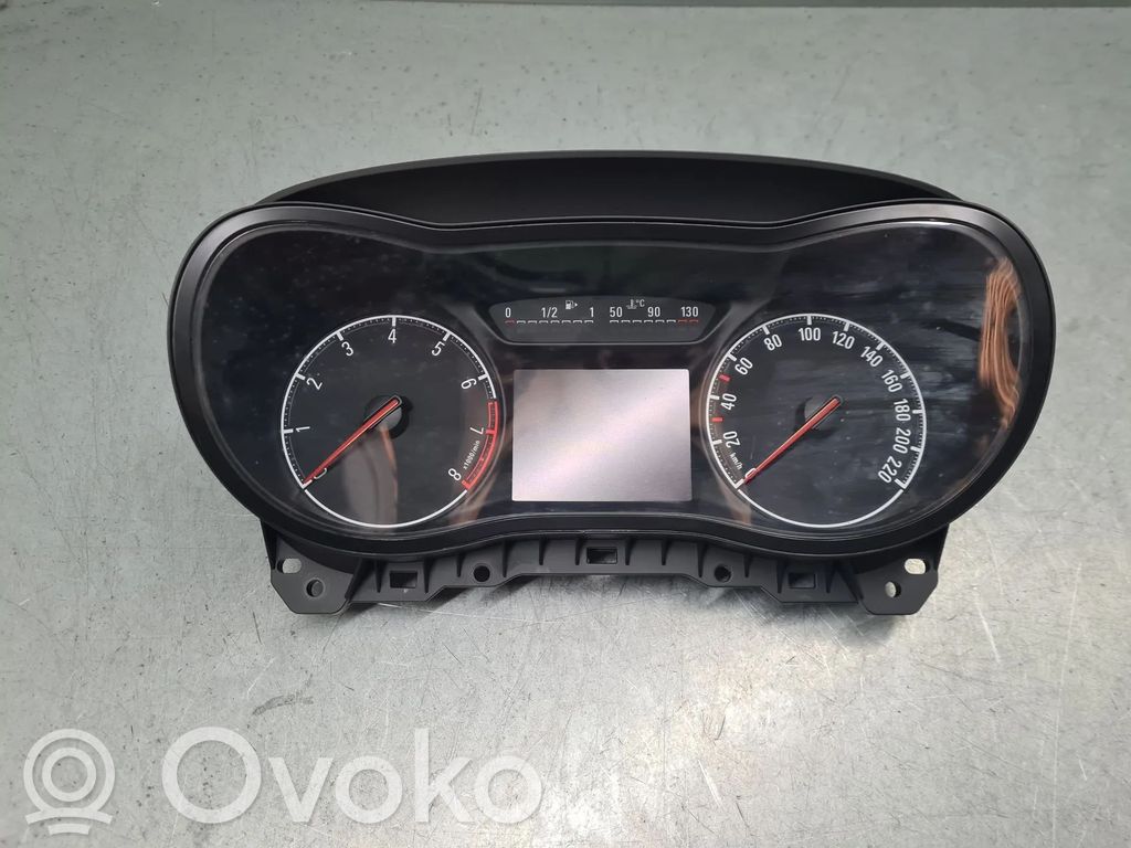 Opel Corsa E Speedometer (instrument cluster) 