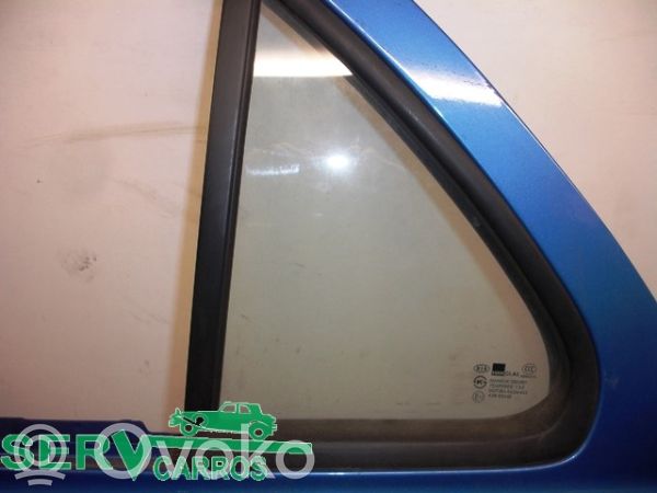 KIA Sorento Rear side window 
