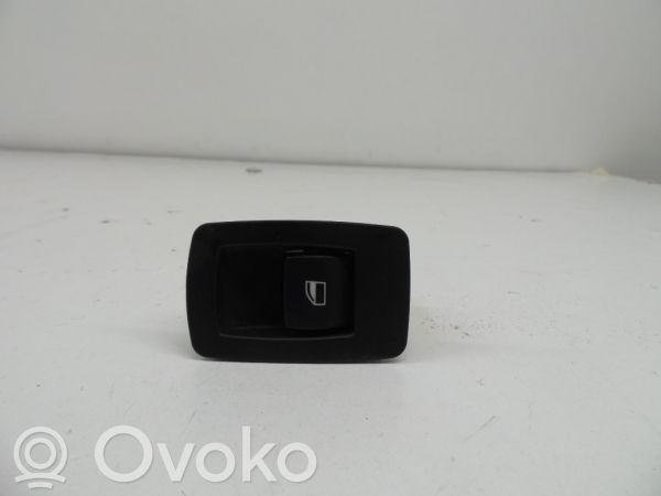 Electric window control switch   15939900,6945874