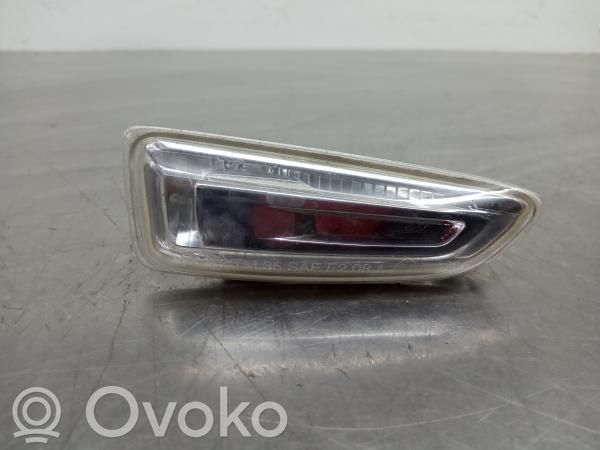 Opel Astra J Blinker vorne Stoßstange 