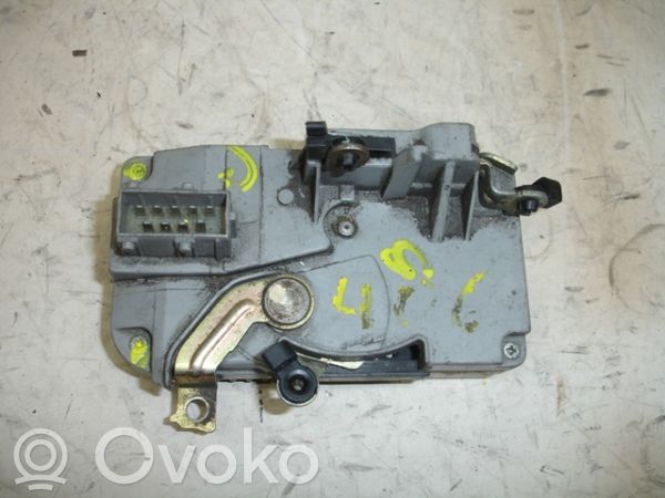 Etuoven lukko