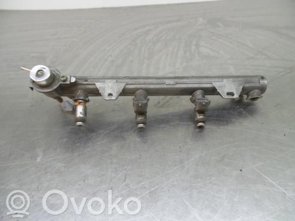 Volkswagen Golf IV Fuel main line pipe 