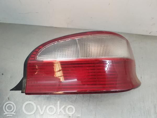Lampa tylna