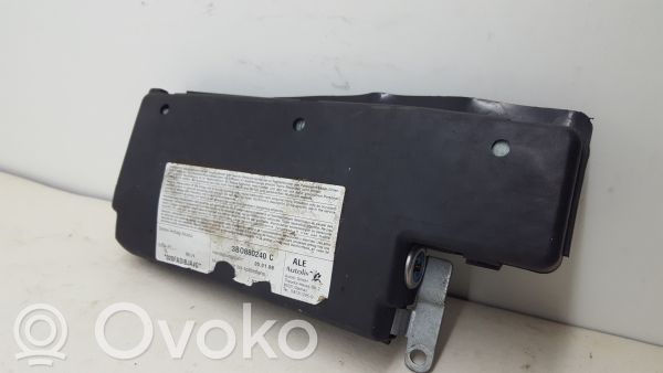 Volkswagen PASSAT B5 Airbag scaun 