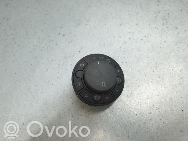 Valokatkaisija   13249397EB,241894TRW