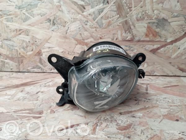 Audi A4 S4 B6 8E 8H Feu antibrouillard avant 