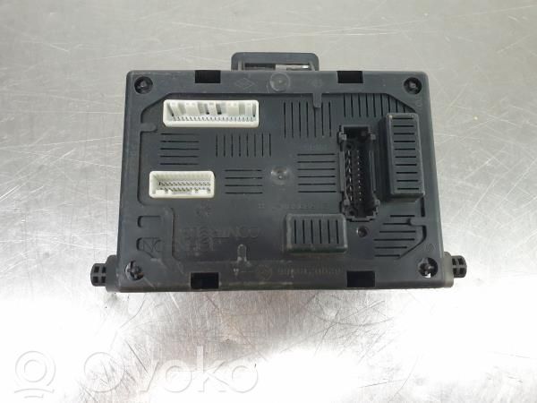 Renault Modus Komforta modulis 