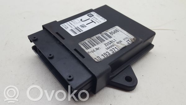 Sterownik / Moduł drzwi   22GNL1,044908,13193371,5WK46008C