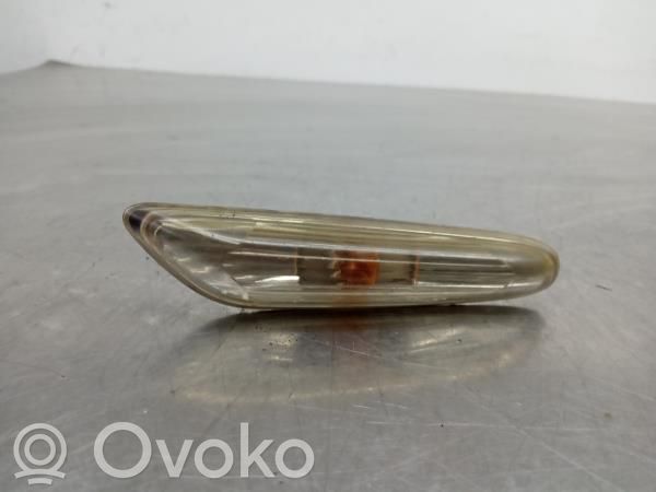 BMW 3 E90 E91 Clignotant de pare-chocs avant 