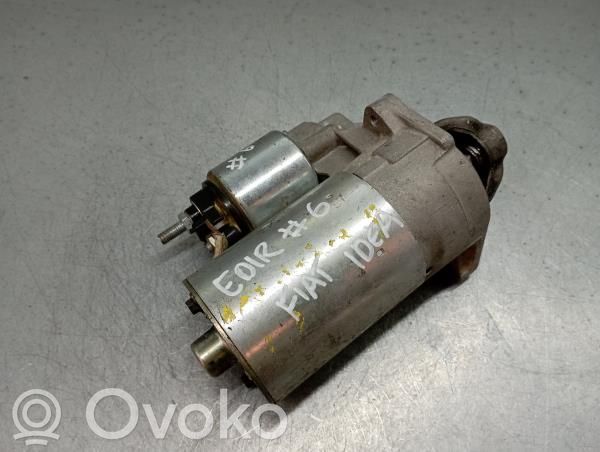 Motor de arranque   F000AL0320