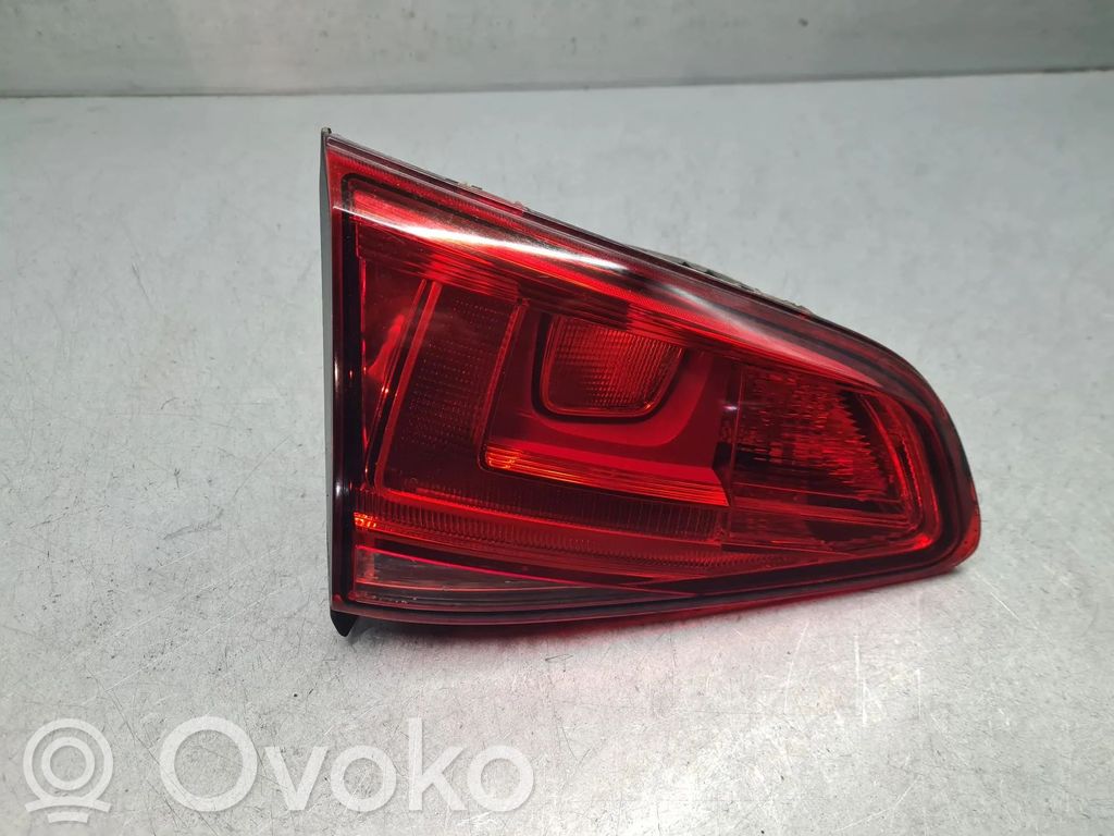 Volkswagen Golf VII Luci posteriori del portellone del bagagliaio 