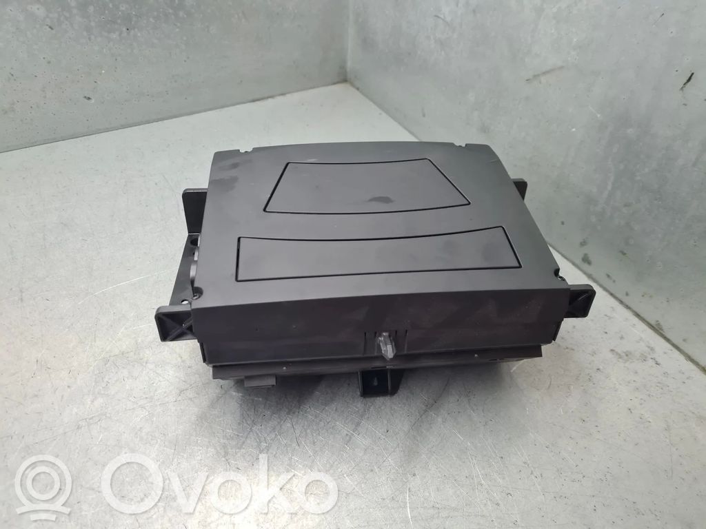 Monitor / wyświetlacz / ekran   9848540380,13740022,2404240022,E581953