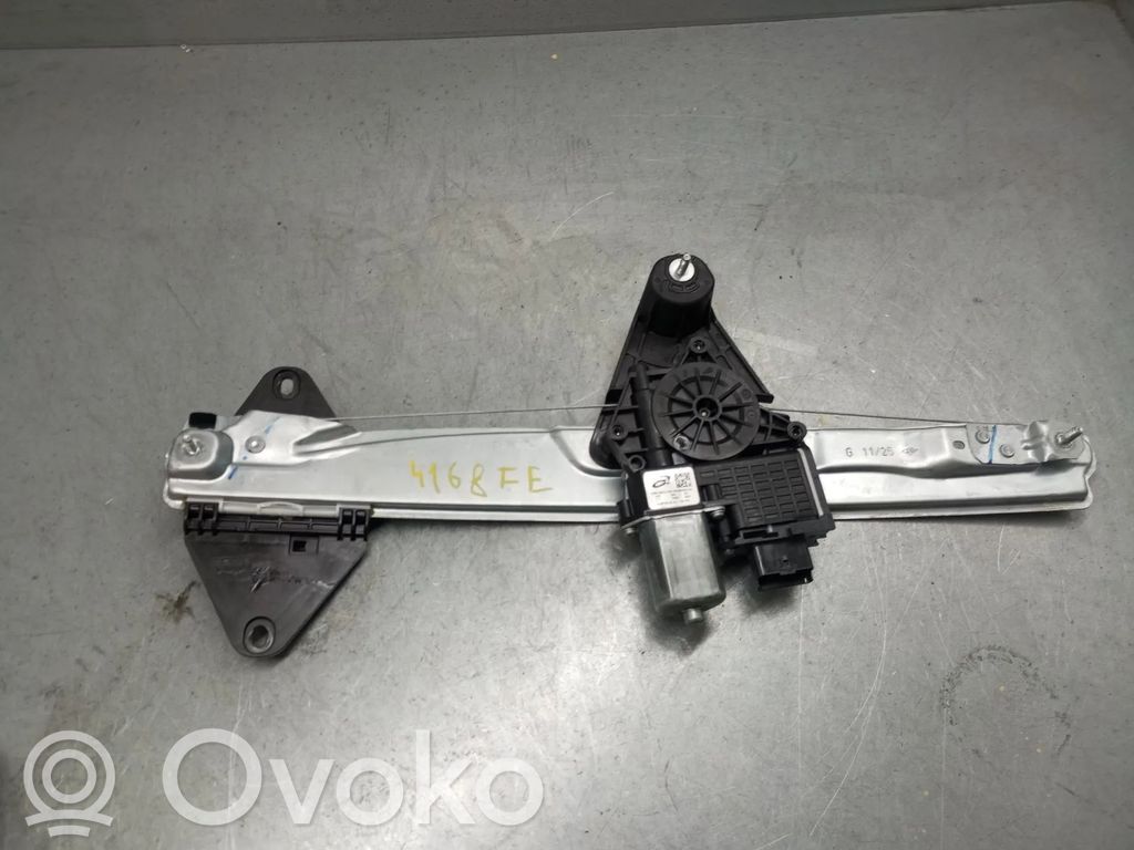 Dacia Sandero Mechanizm podnoszenia szyby przedniej bez silnika 