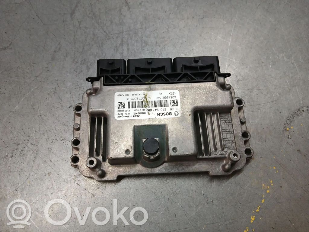 Renault Twingo III Engine control unit/module 