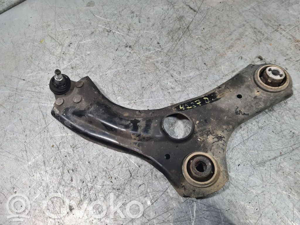 Renault Clio V Front control arm 