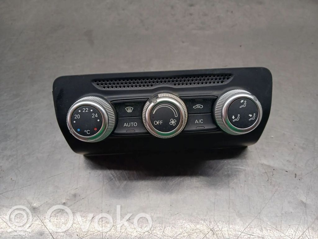 Audi A1 Panel klimatyzacji 