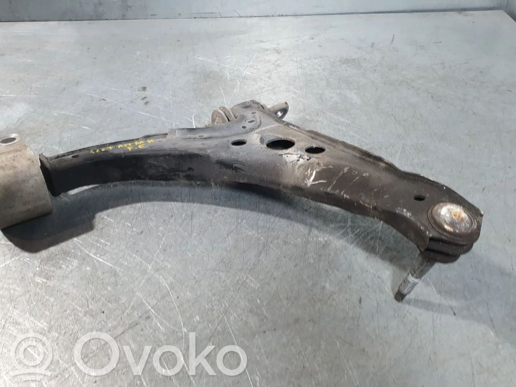 Front control arm   039010110,039021472,039089344,13466362,23269163,23403025,301181389700,39001025,39010110,39021472,39089342,39089344