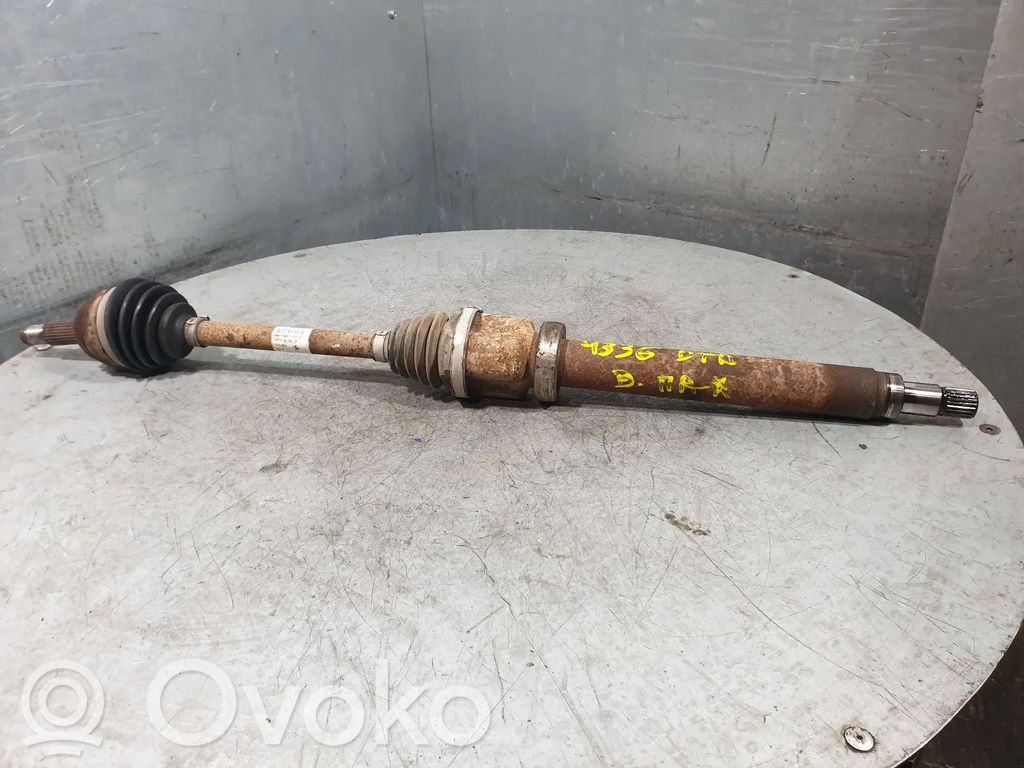 Передняя полуось   CV173B436BD