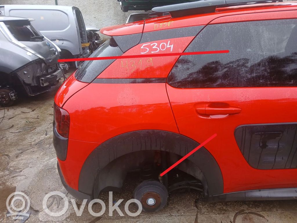 Panel lateral trasero