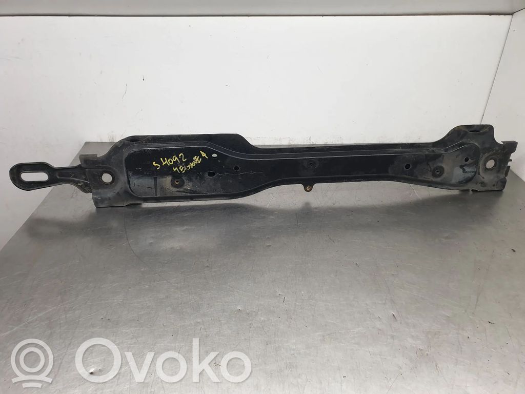 Renault Megane IV Panel mocowanie chłodnicy / dół 