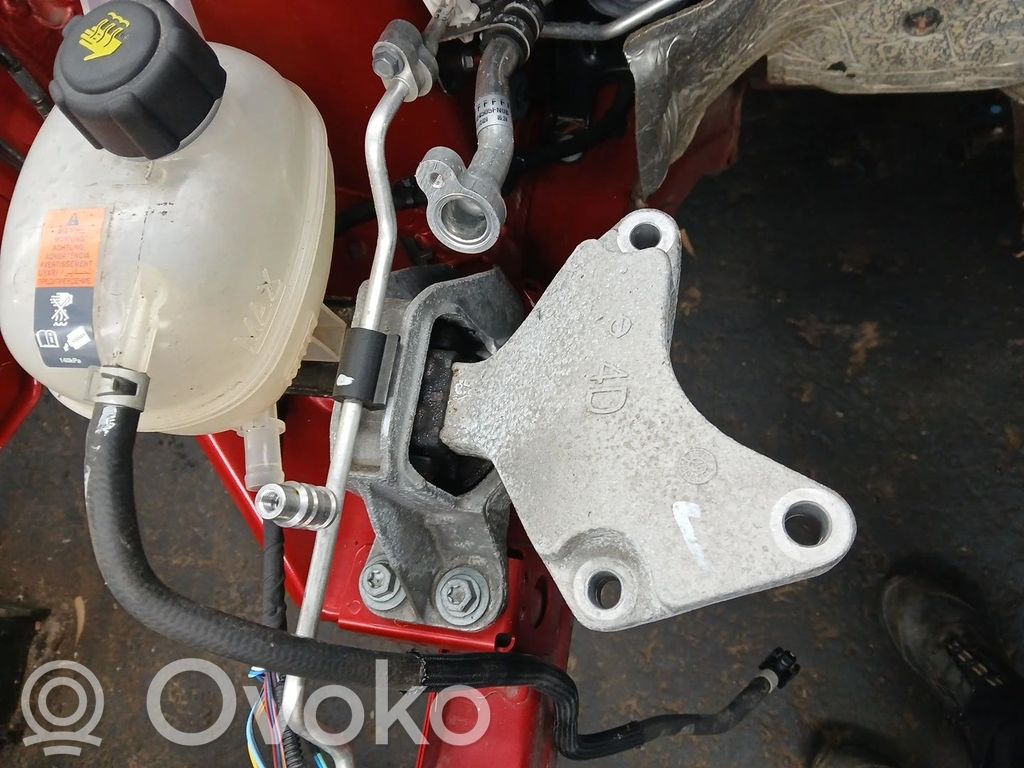 Nissan Micra K14 Supporto di montaggio del motore 
