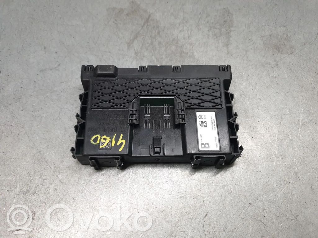 Renault Captur II Módulo de confort/conveniencia 